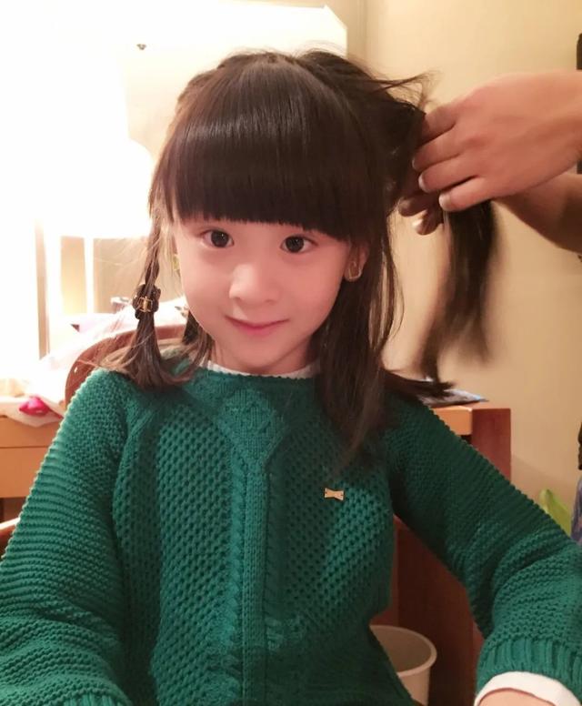 《爸爸去哪儿1》星娃现状:森碟身高近1米7,天天颜值胜小鲜肉