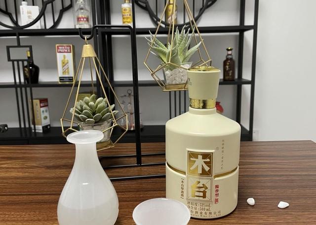 春节送礼选酒指南,6款“高性价比”白酒,不仅省钱还有面子