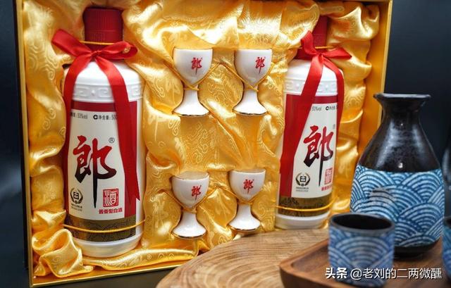 200元左右“待客用酒”,都是纯粮酿造,性价比超高还特别有面子